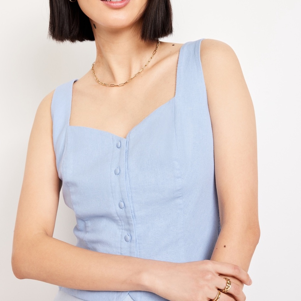 Old Navy Light Blue Button-Front Linen-Blend Vest - Picture 6 of 8